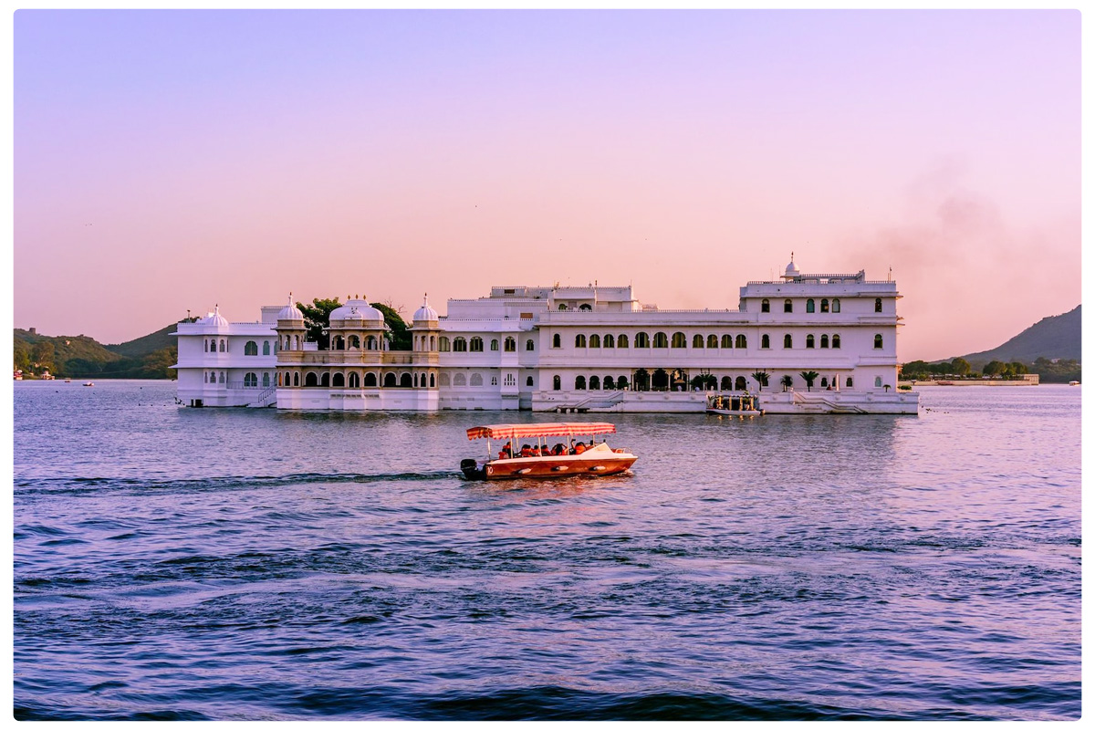 book your Cabs in Udaipur with Safety Measures